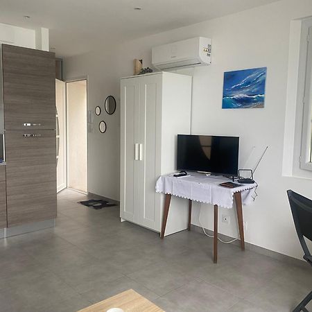 Splendide Studio Miramar Vue Mer Avec Terrasse Bandol Buitenkant foto